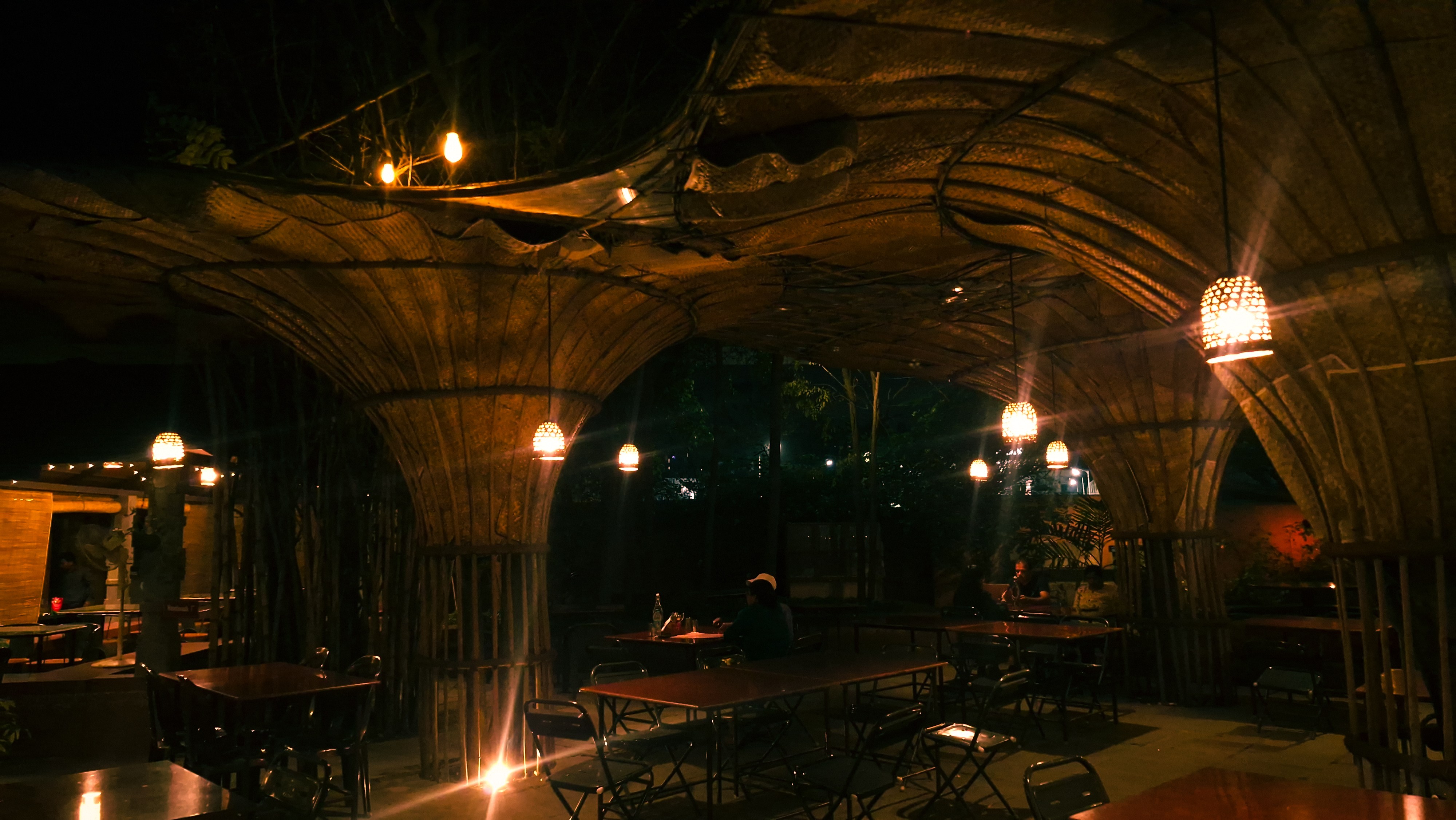 Elephantshigh cafe interior